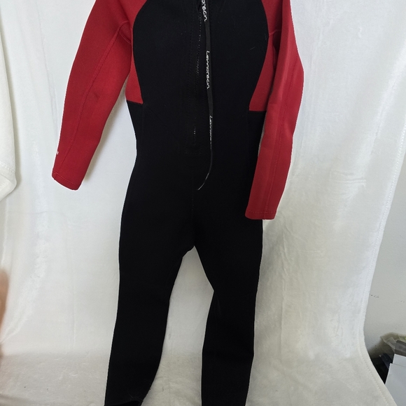Lemorecn Fullsuit wet suit youth size 8 Red and black premium neoprene 2mm - Picture 4 of 5